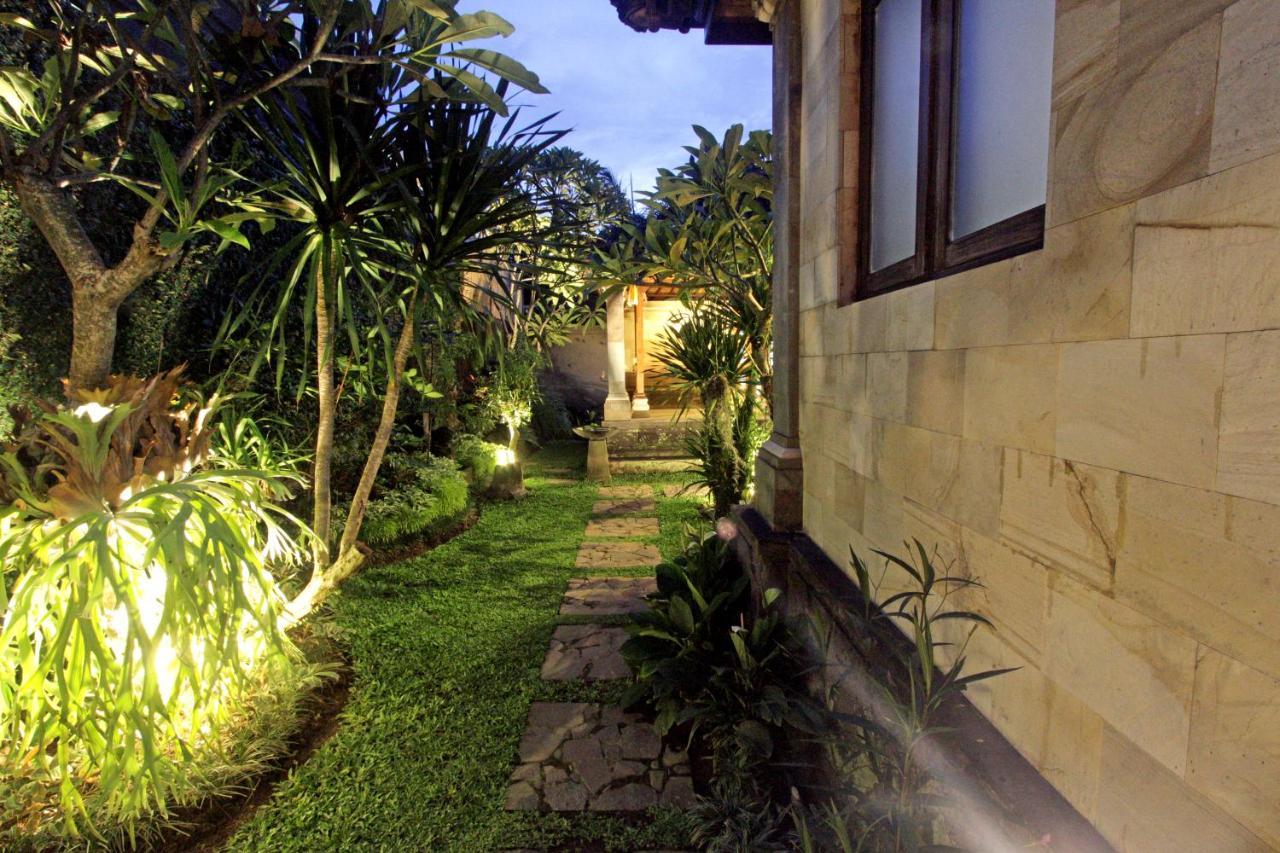 Sari House Ubud - Balinese Style Homestay Exteriér fotografie